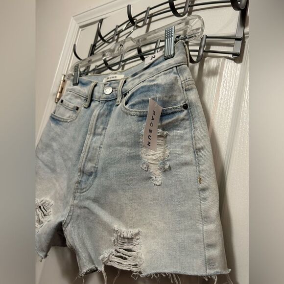 PacSun Light Blue Ultra High Waisted Vintage Denim Shorts size 24 NWT cotton - Picture 4 of 16